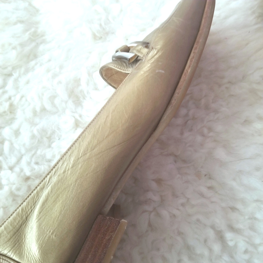 Stuart Weitzman Shoes - Picture 5 of 7